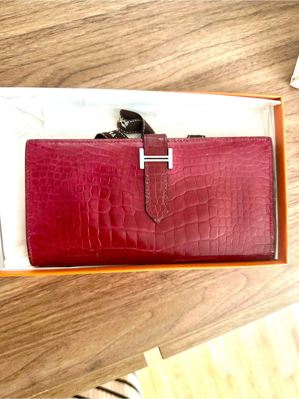 Hermes Pink Crocodile Leather Rodeo Wallet - Picture 4 of 4